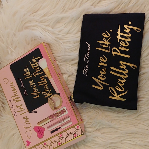 💝FIRM! NWT TOO FACED ONE HOT MAMA BOX SET (DISCONTINUED) - Picture 9 of 14